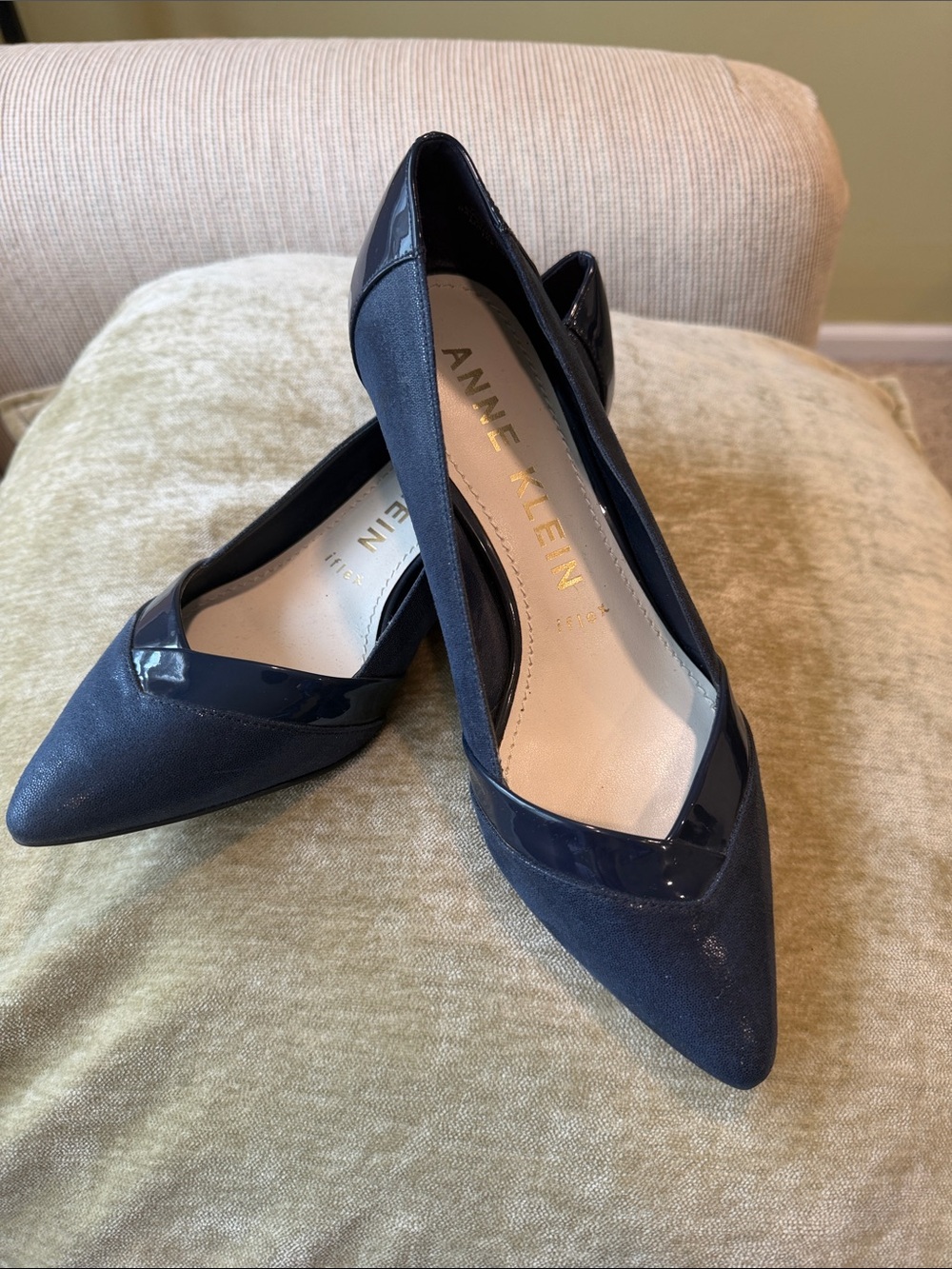 Anne Klein Navy Pointed Toe kitten heels with Patent Trim